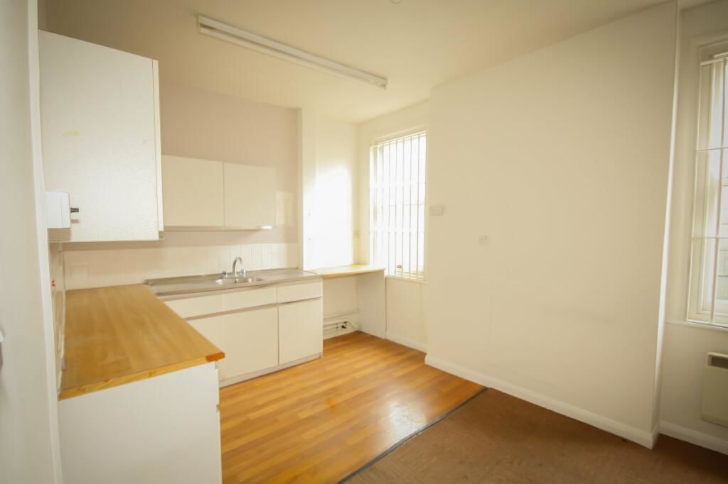 Property photo 2 of 7 Photo 1