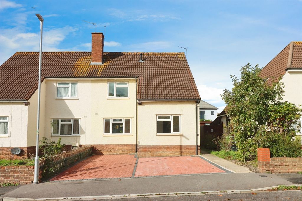 Property photo 1 of 14