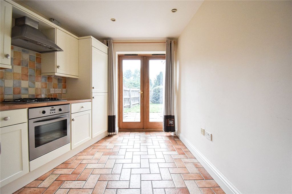 Property photo 3 of 9 Picture No. 23