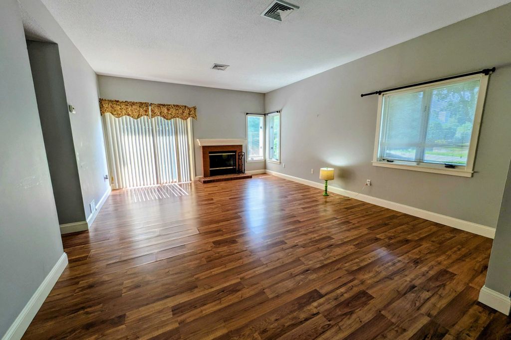 Property photo 2 of 23 <Alttext/>
