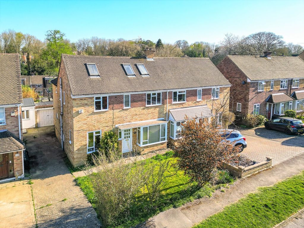 Property photo 1 of 17 Picture No. 22
