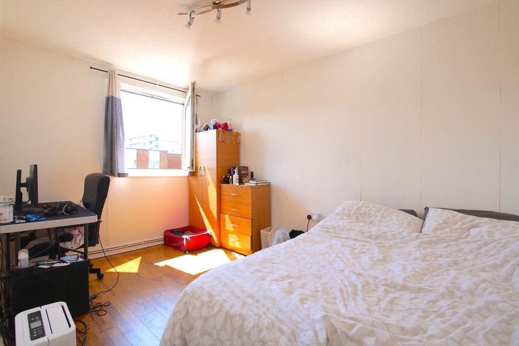 Property photo 1 of 6 Img_2518.Jpg