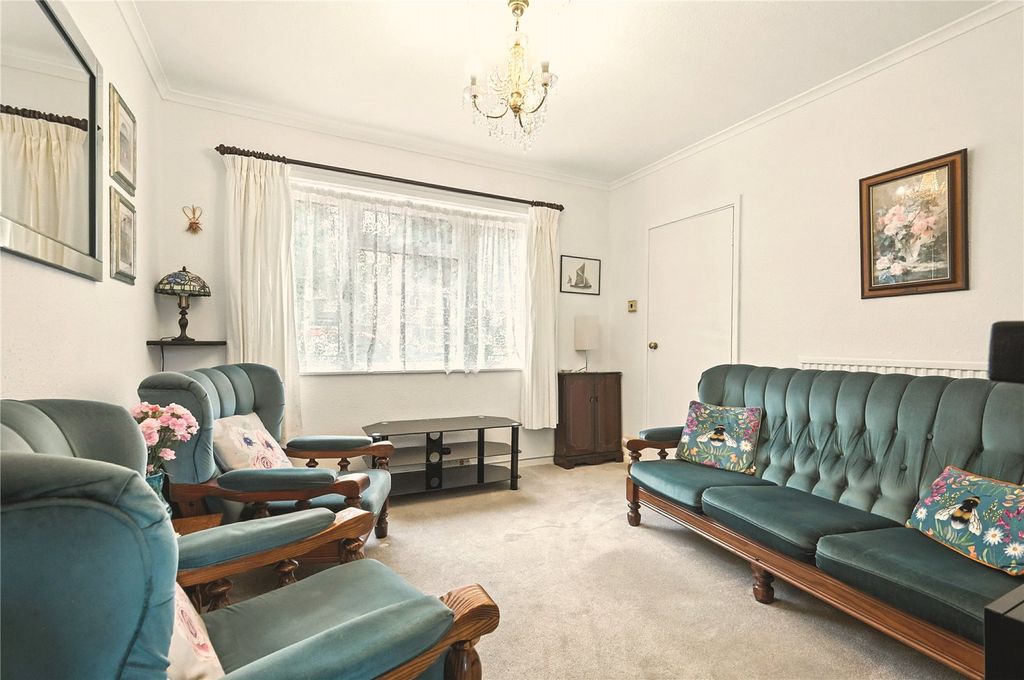 Property photo 2 of 11 Picture No. 10