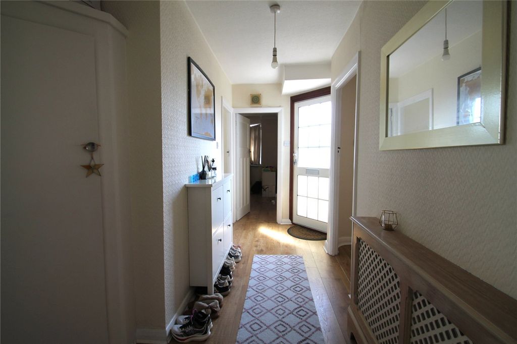 Property photo 3 of 15 Picture No. 06