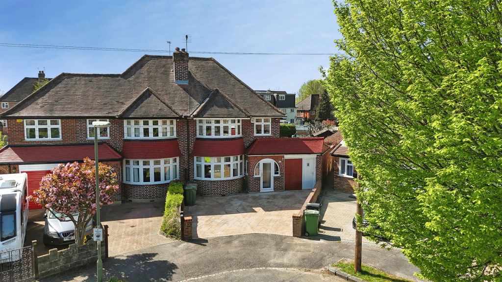 Additional image 22 of 4 bed semi-detached house for saleMortimer Crescent, Worcester Park KT4