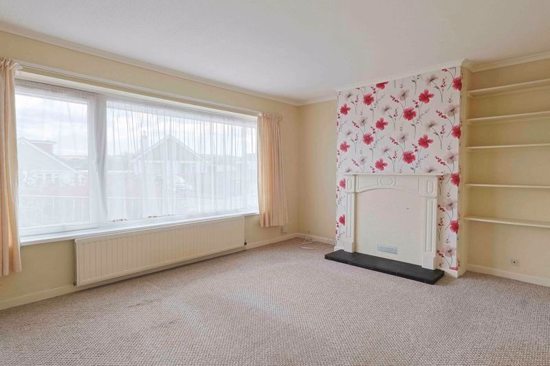 Property photo 3 of 12 Photo 8