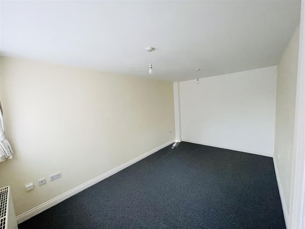 Property photo 3 of 9 Img_0693.Jpg