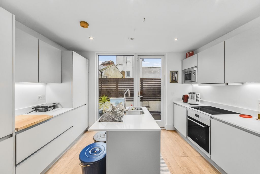 Property photo 3 of 12 Dsc_1770_Web