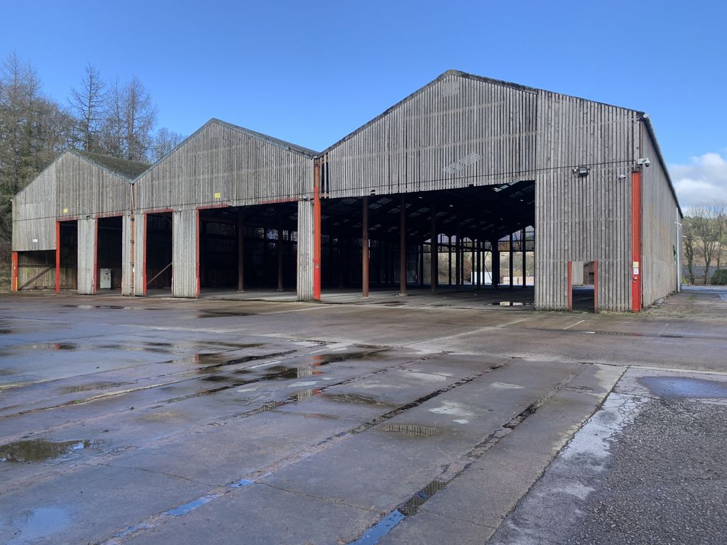 Property photo 2 of 16 Gallery