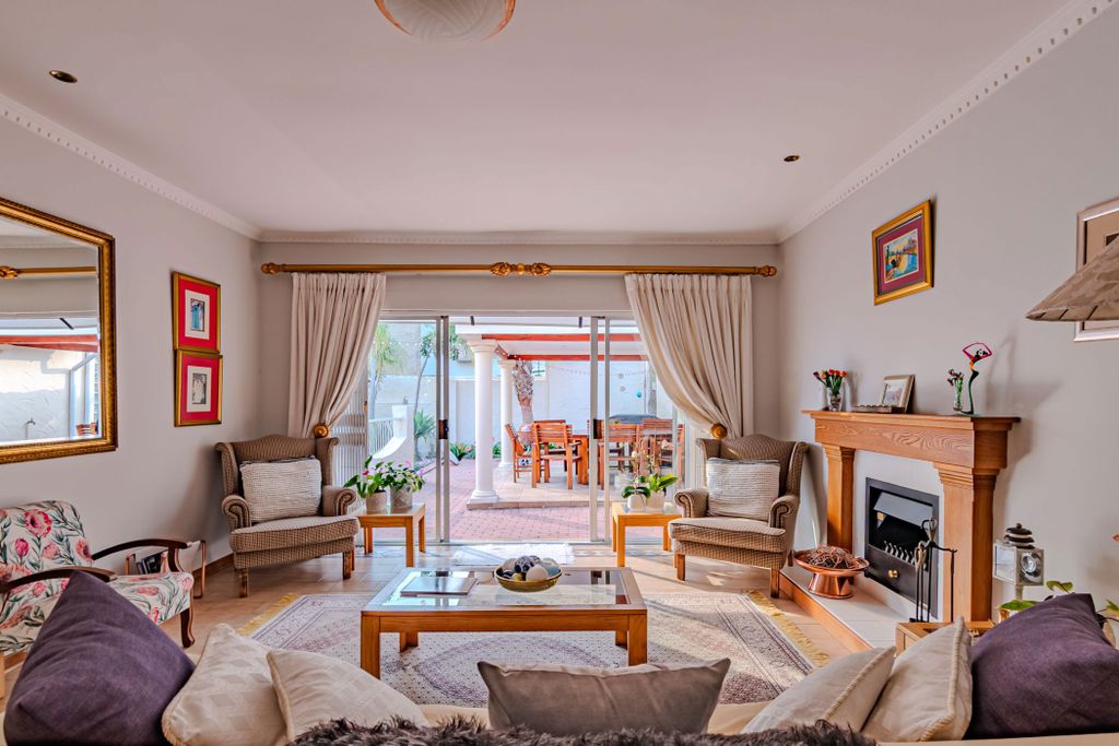 Property photo 1 of 80 Pt1714566