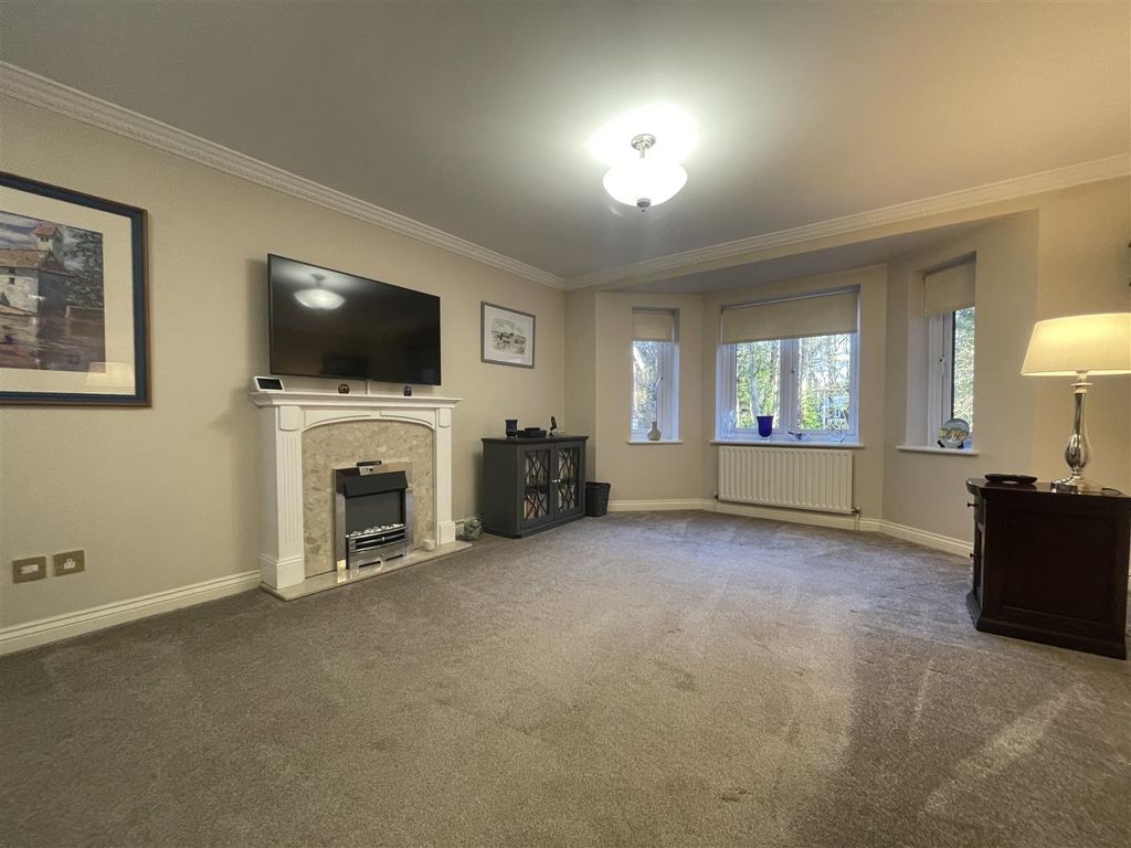 Property photo 2 of 14 Img_7010.Jpg