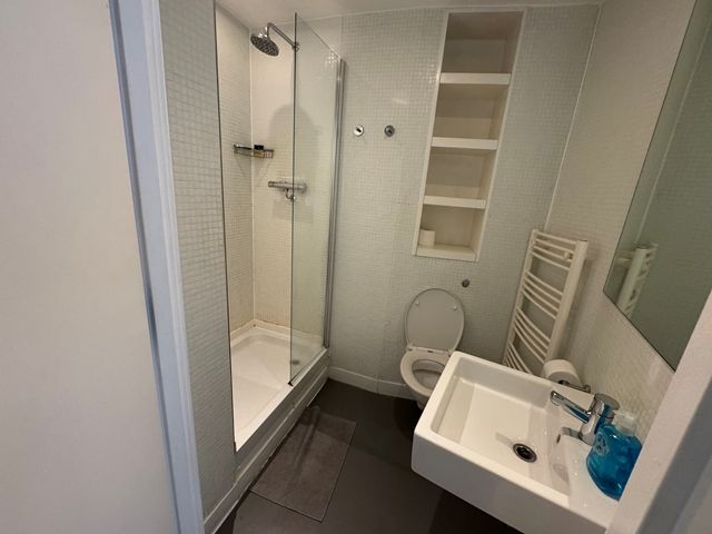 Property photo 3 of 3