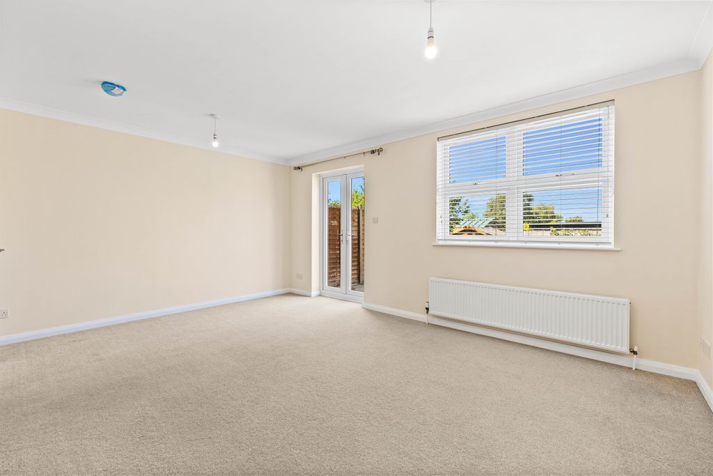 Property photo 3 of 16 Image (9).Jpg