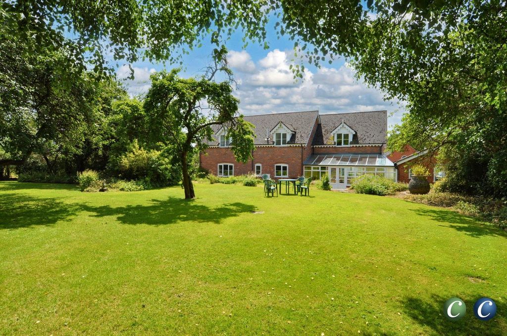 Property photo 1 of 26