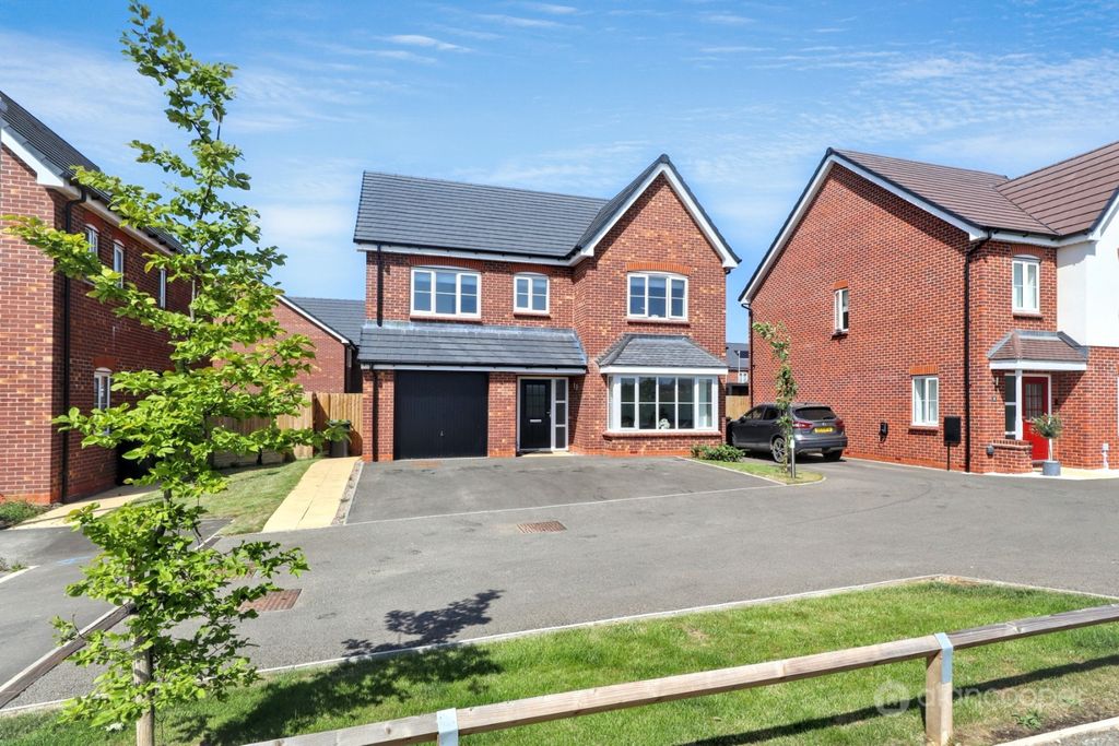 Property photo 1 of 33 5238150