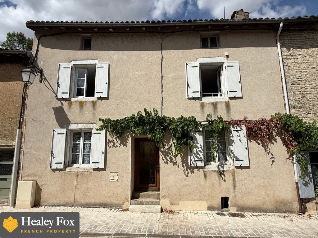 Property photo 2 of 36 1._Houses_For_Sale_In_Verteuil-Sur-Charente_2_6A45531B1Dd5B