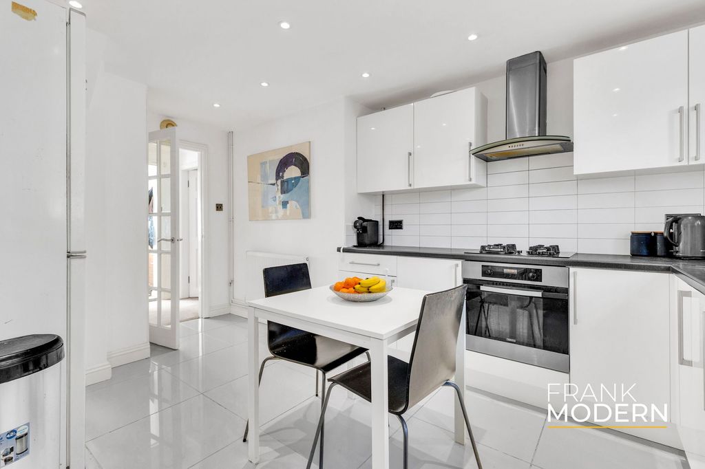 Property photo 3 of 38 Kitchen