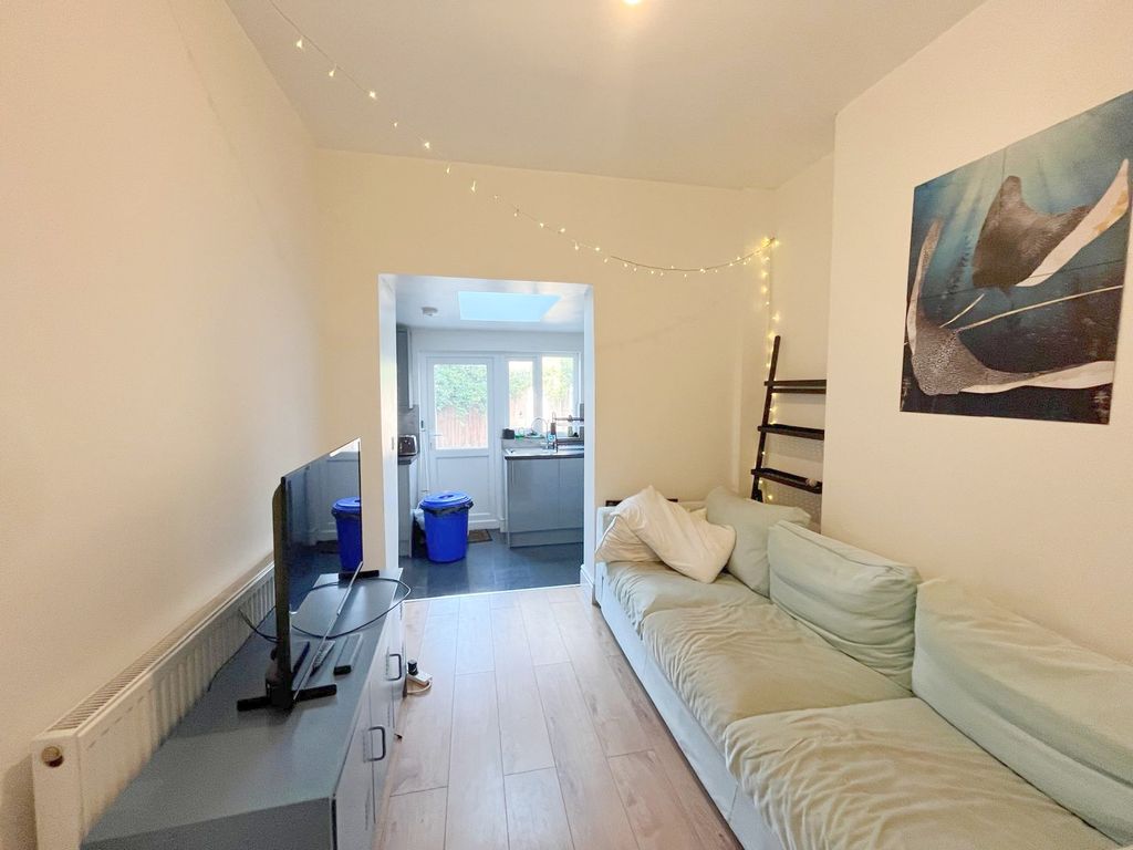 Property photo 2 of 16 Living Room