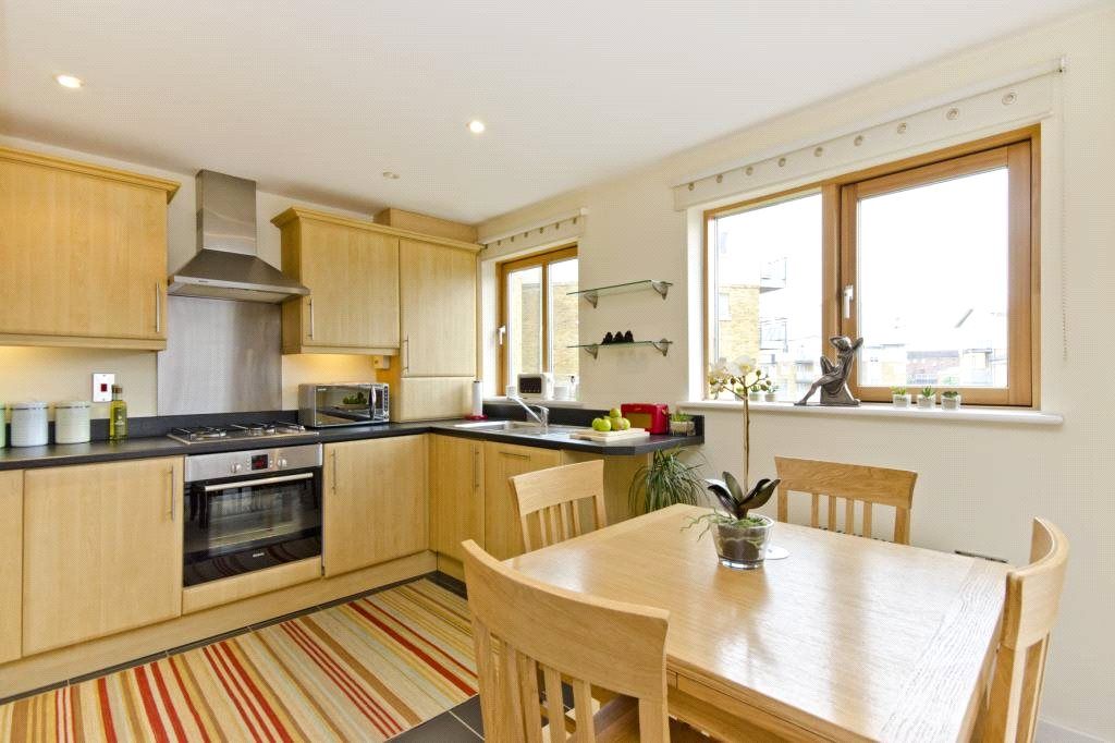 Property photo 2 of 9 Kitchen/Diner