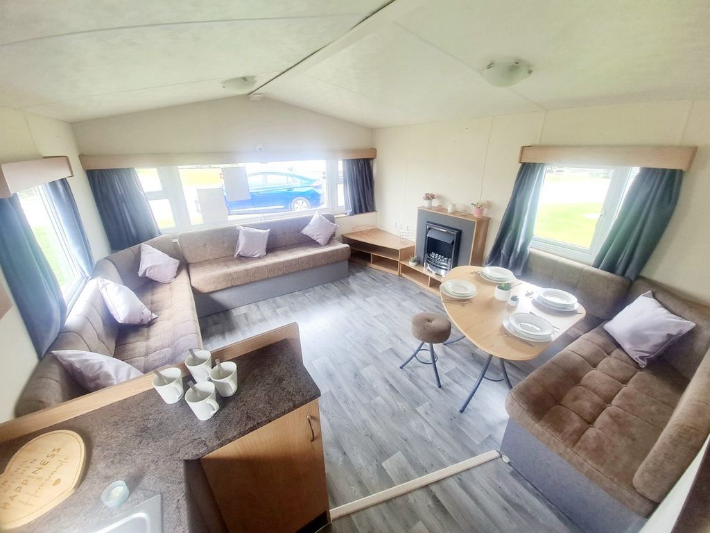 Property photo 1 of 4 Delta Sofia 2015 Car0051474 72704322.Jpeg