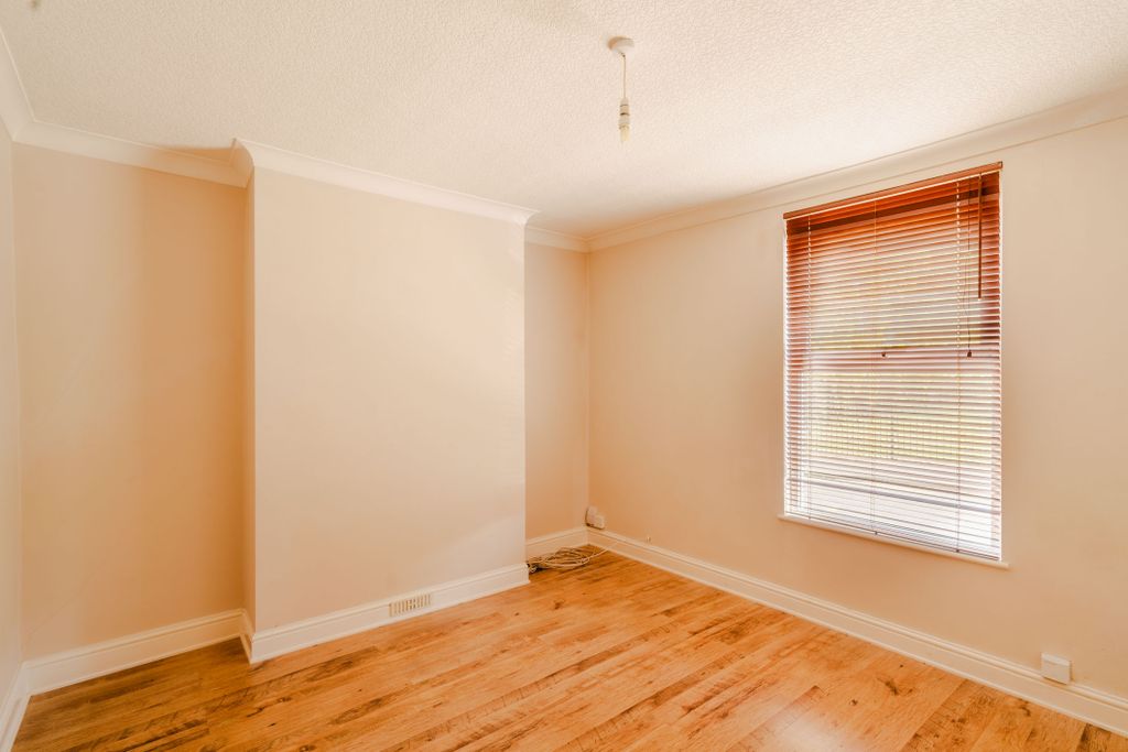 Property photo 1 of 17 Photo 1