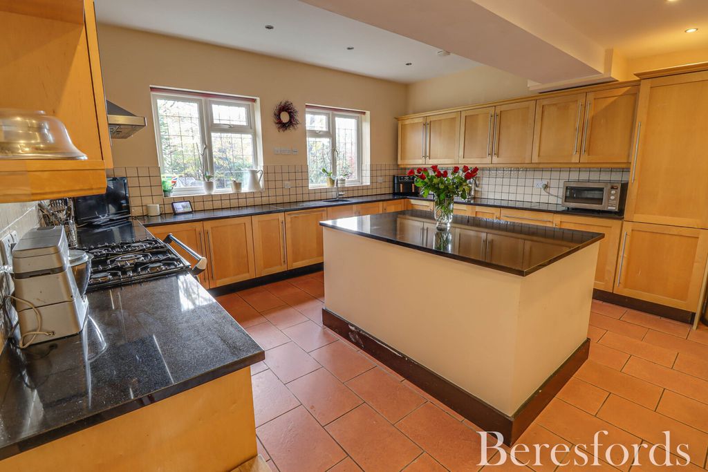 Property photo 3 of 33 Picture No. 87