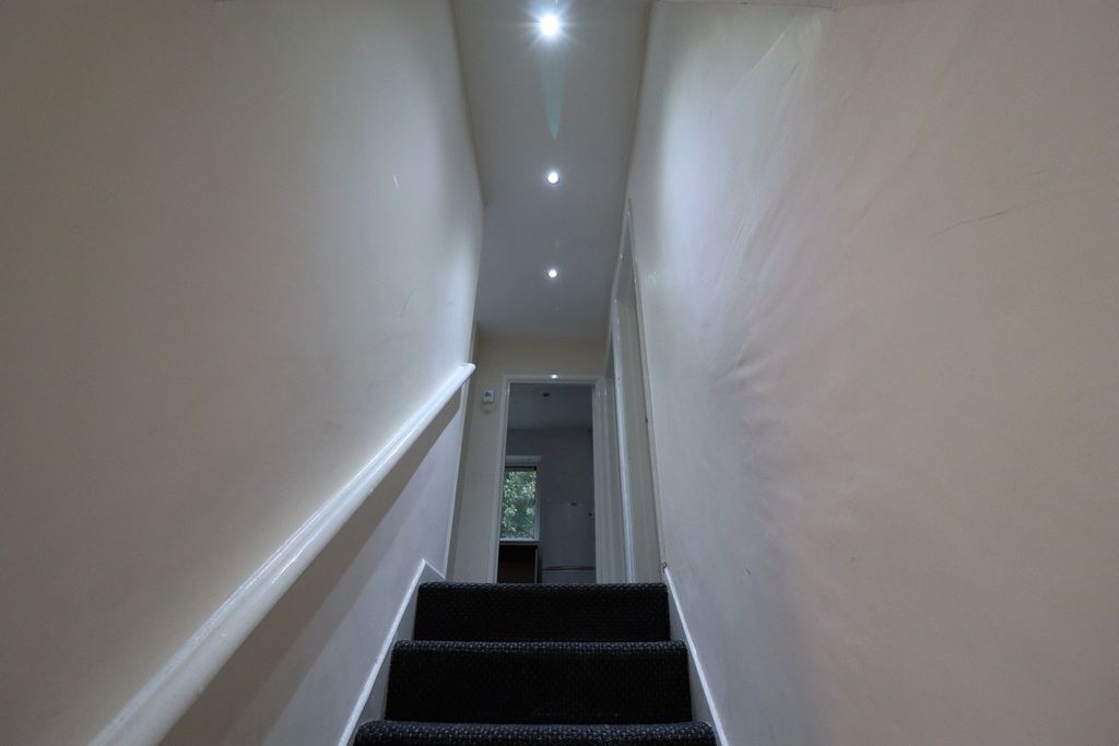 Property photo 2 of 10 Photograph 2