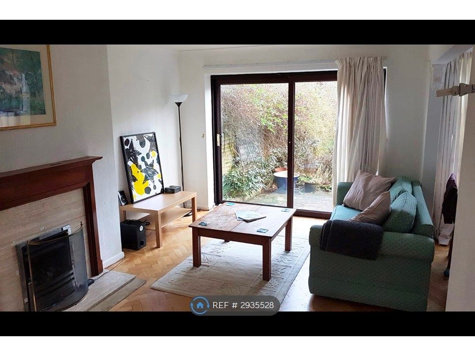 Property photo 2 of 7