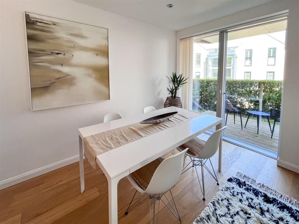 Property photo 3 of 20 4859402