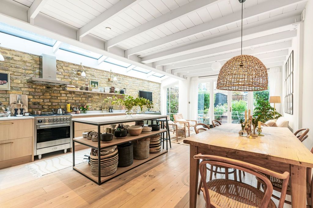 Property photo 1 of 11 Picture No. 06