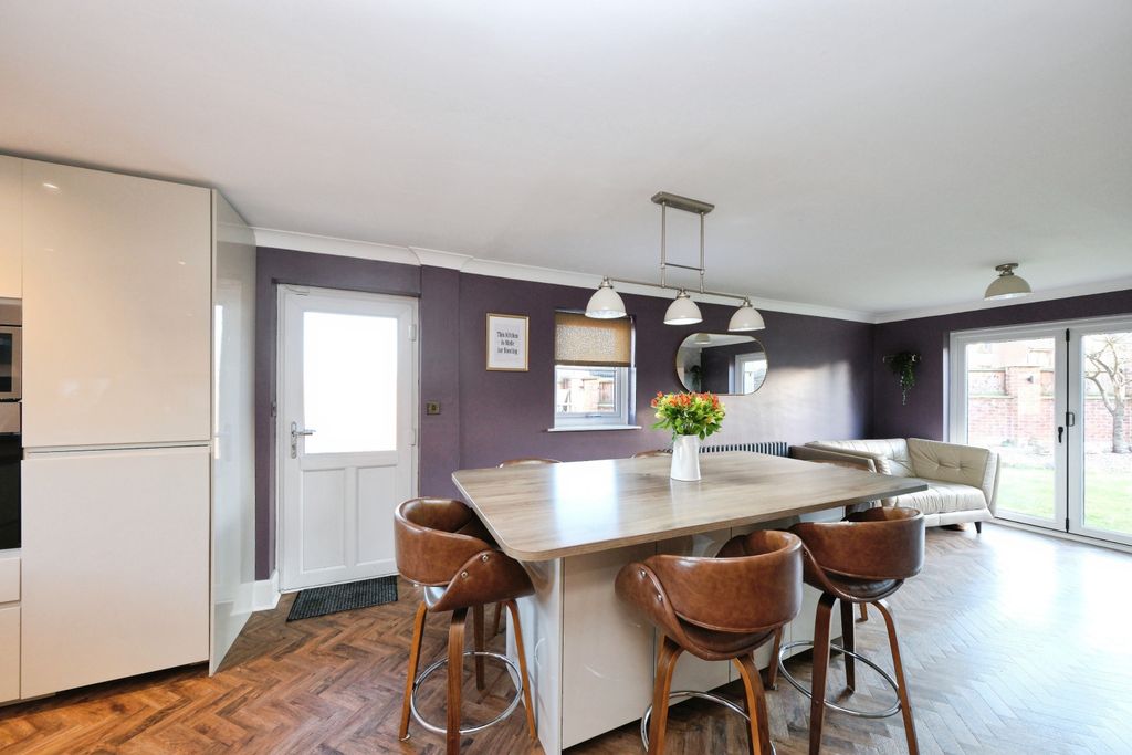 Additional image 14 of 5 bed detached house for saleLawn Close, Heanor DE75