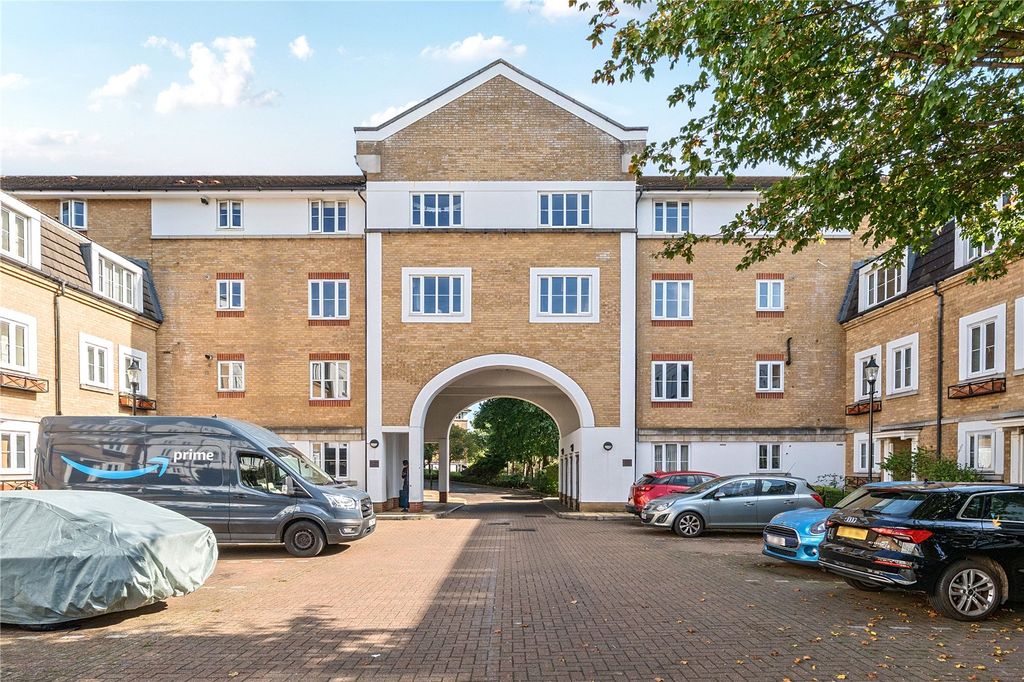 Property photo 2 of 14 Picture No. 01