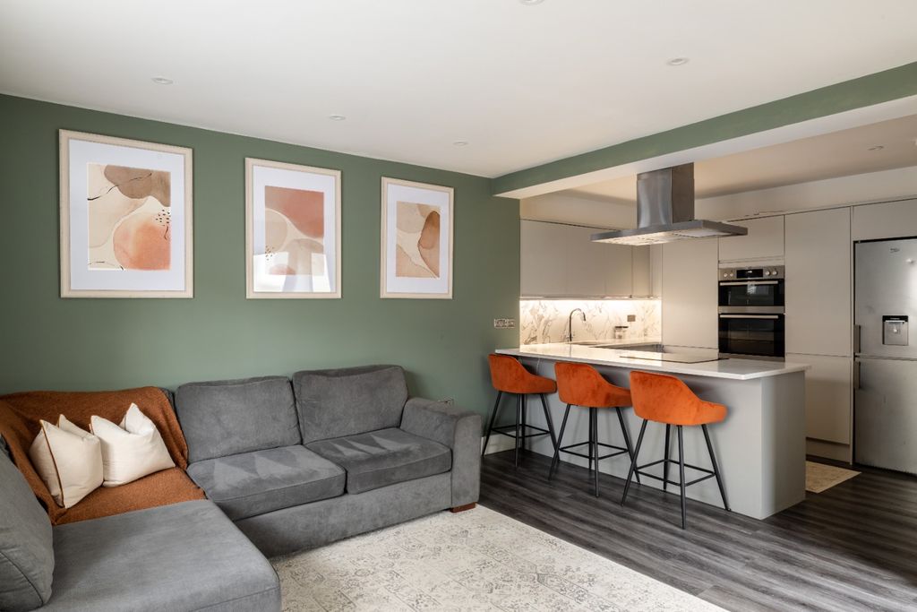 Property photo 3 of 25 5260584