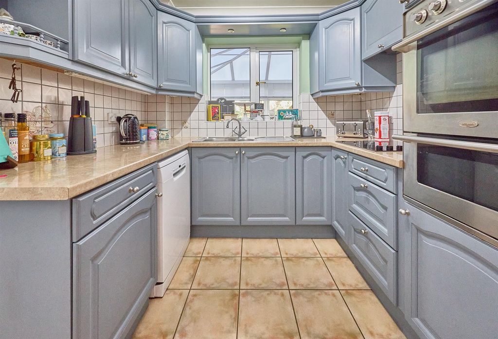 Property photo 2 of 23 Fitted Kitchen To Rear