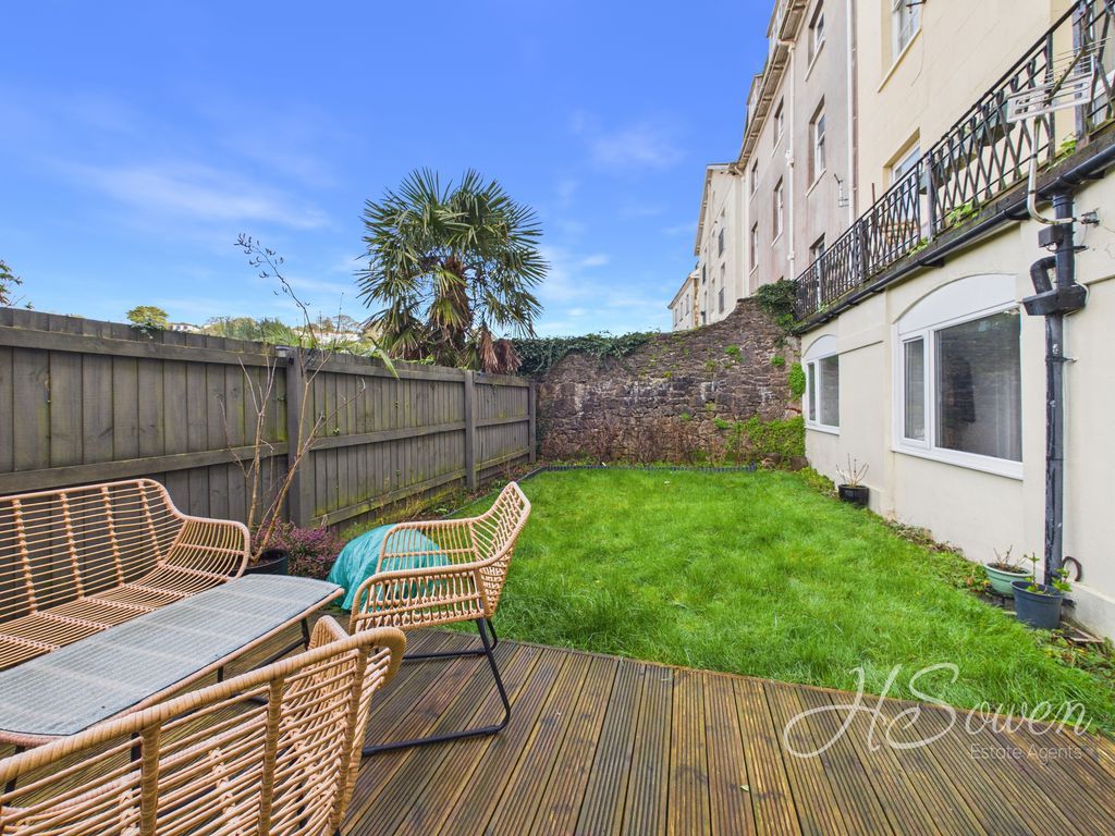 Property photo 2 of 20 Photo 2