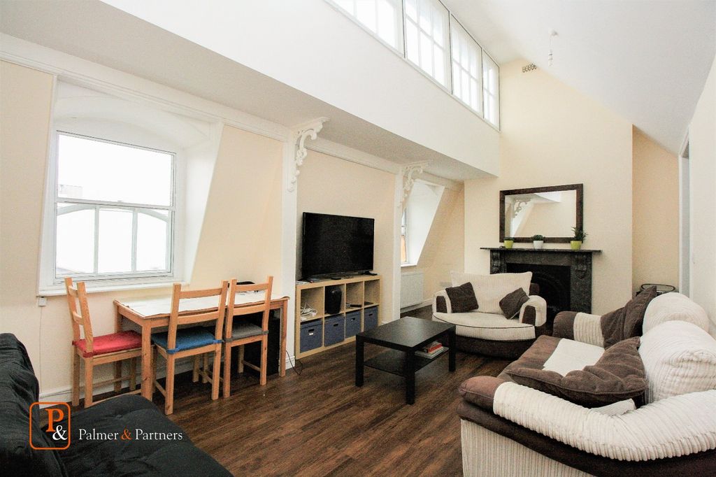 Property photo 3 of 13 Reception Room