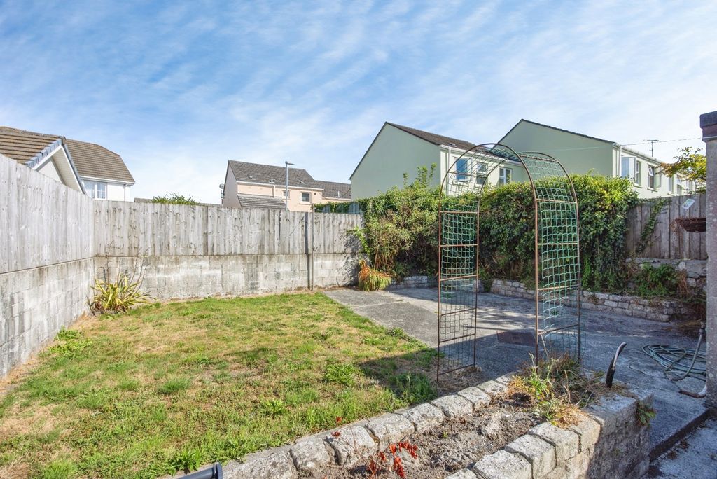 Property photo 3 of 19 Pbox-Img.Jpg