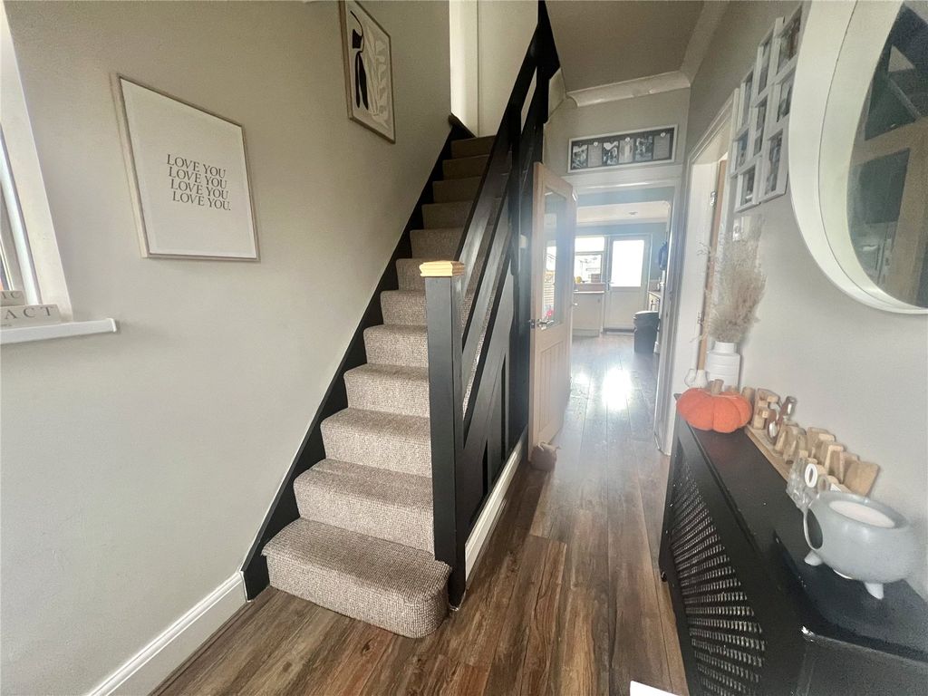 Property photo 2 of 20 Picture No. 07