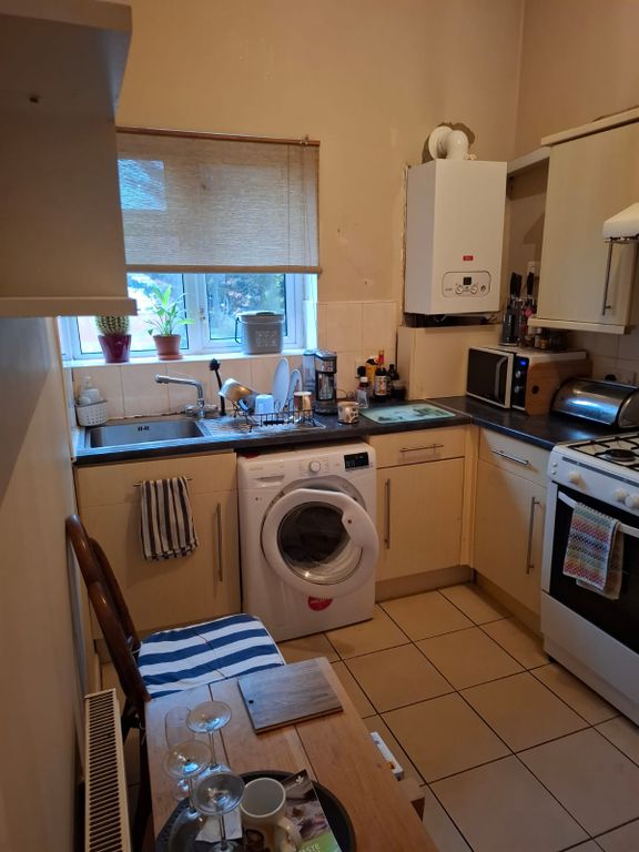 Property photo 3 of 6 Gallery