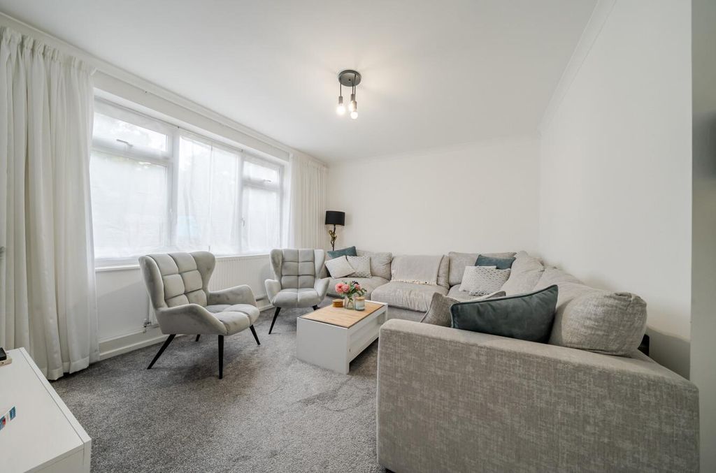 Property photo 2 of 20 1364804-7-68E632Baa72B8.Jpg