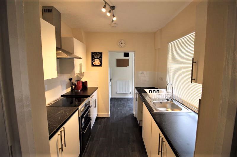 Property photo 2 of 5 Photo 8