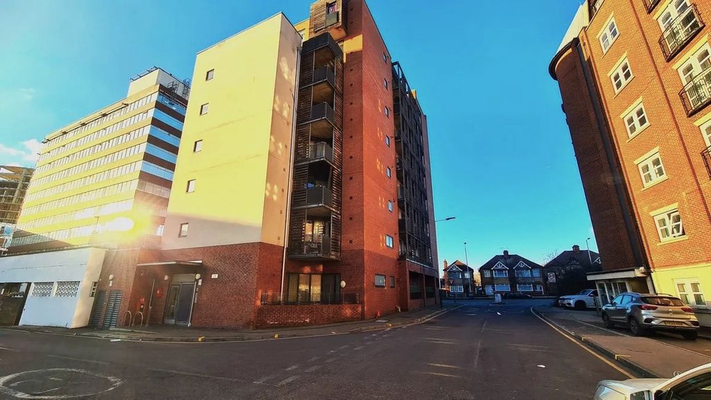 Property photo 1 of 14