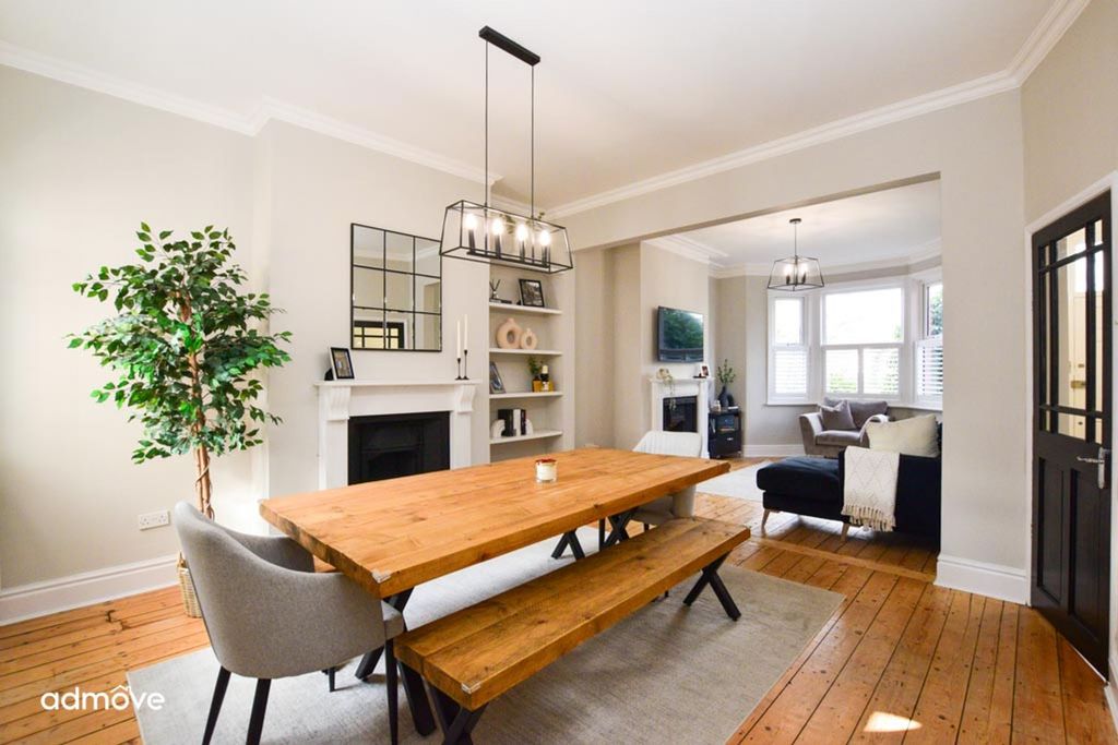 Property photo 3 of 28