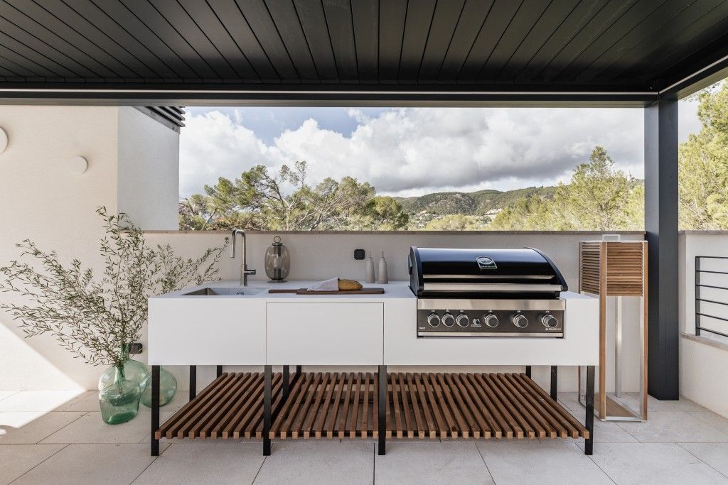 Property photo 3 of 20 Barbecue Area