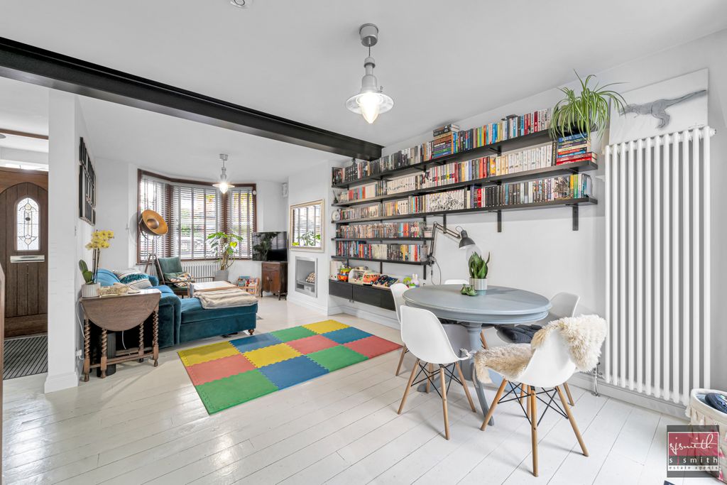 Property photo 3 of 14 Dsc09263