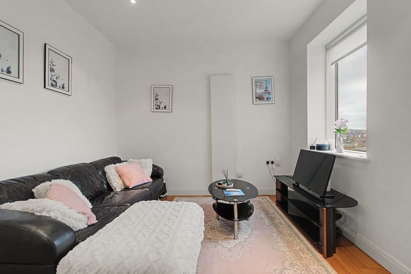 Property photo 3 of 12 Photo 3