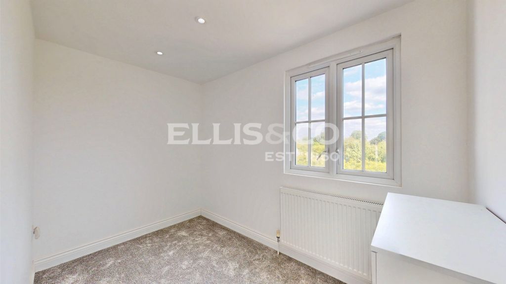 Property photo 3 of 18 Picture No. 29
