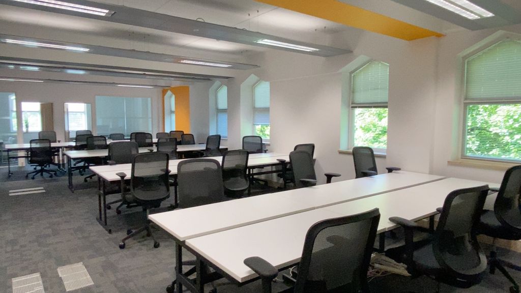 Property photo 2 of 13