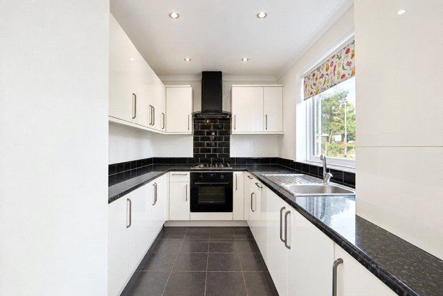 Property photo 2 of 17 Picture No. 22