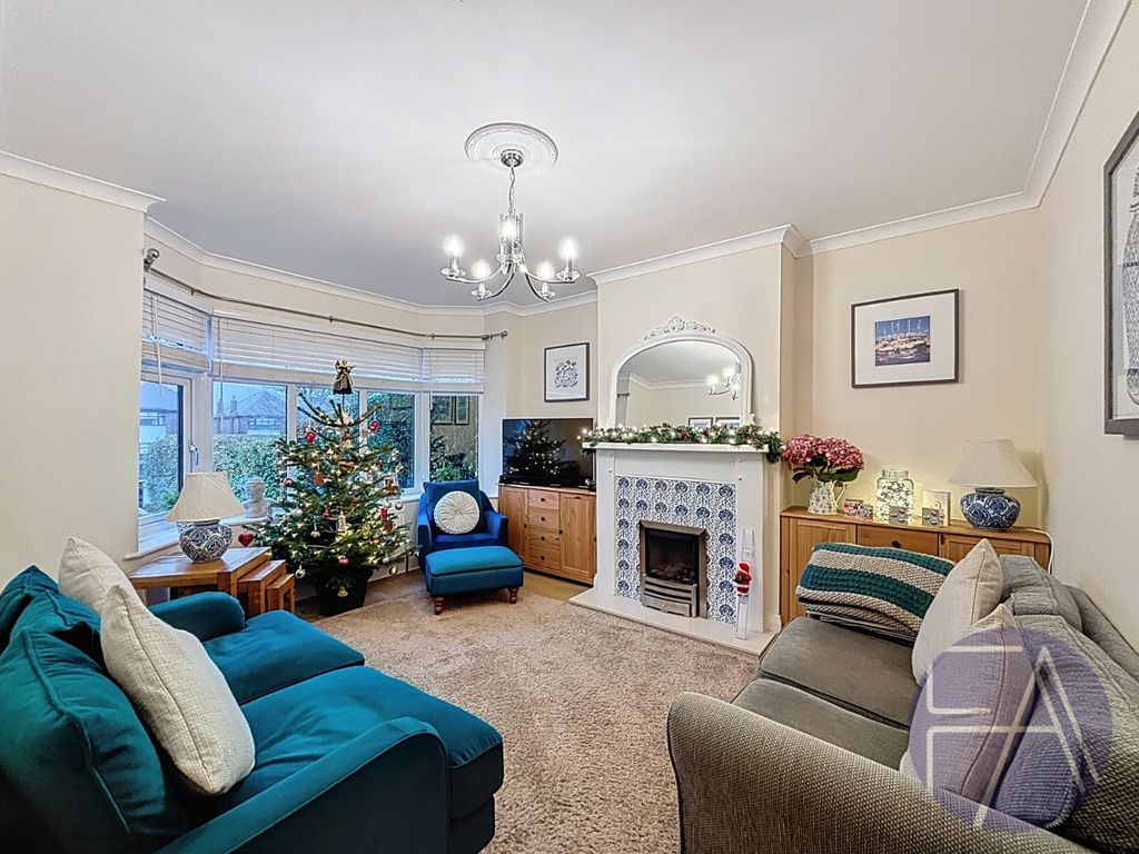 Property photo 3 of 21 4763794